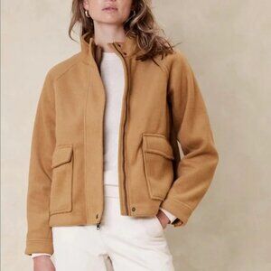NWT Camel Brushed Short Jacket, Banana Republic Factory, Medium Petite